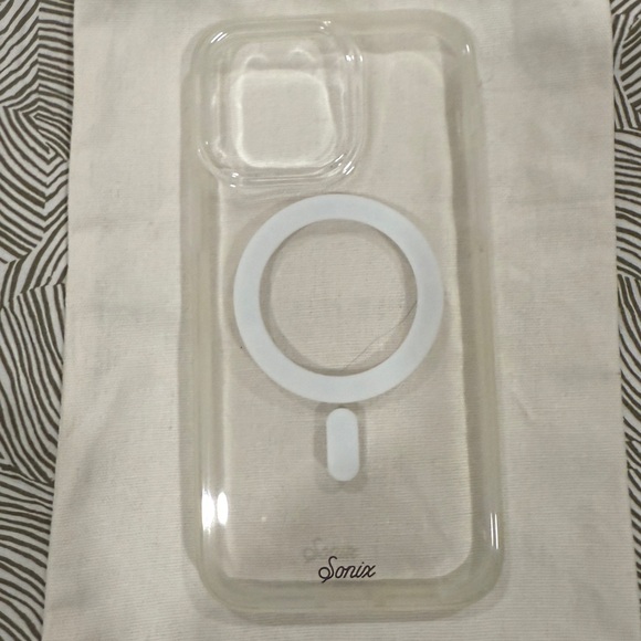 Sonix iPhone 14 Pro Max Case - Clear MagSafe - Picture 1 of 2